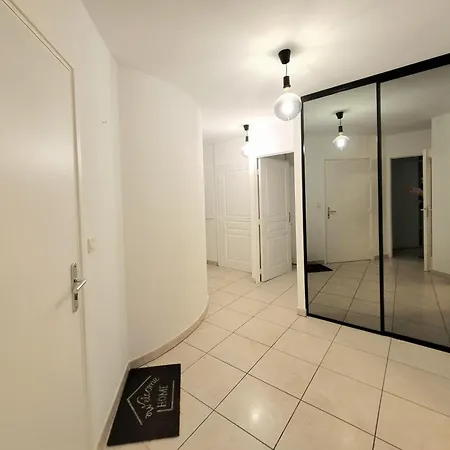 - Superbe T3 Moderne 4 Pers Avec Climatisation Et Parking - Fr-1-794-122 * Canet-en-Roussillon